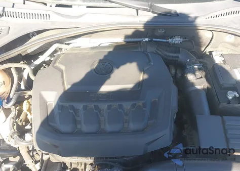 2021 Volkswagen Passat 2.0T Se z USA, uszkodzony, nr VIN 1VWSA7A30MC009161